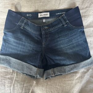 DL1961 Karlie Maternity Boyfriend shorts